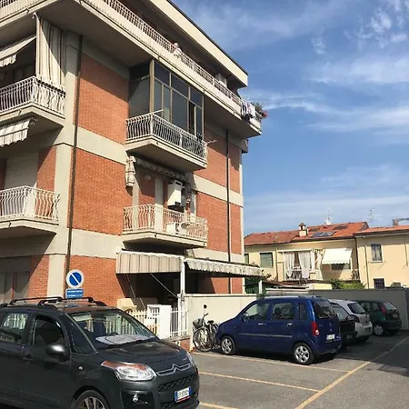 Apartment L'appartamento Dei Clown Viareggio